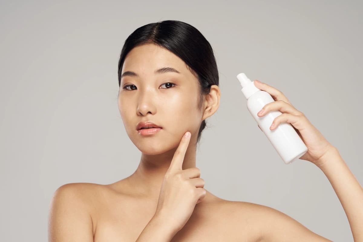 https://web-sinoite-si20.shinzui.co.id/app/uploads/2025/09/skincare-secrets1.webp
